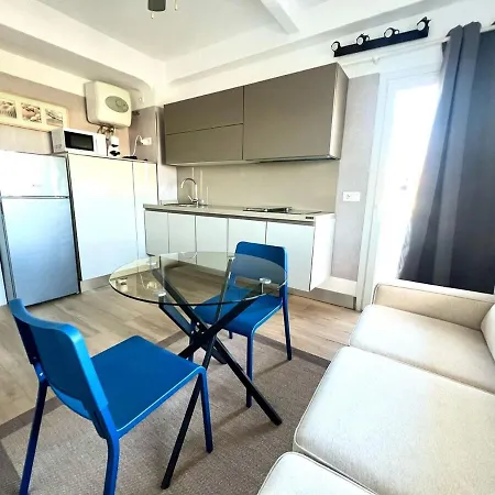 Apartment Velazquez Aeropuerto B Malaga